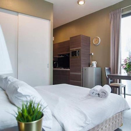 Apartamento Empihaus 001 Empire Damansara Petaling Jaya Exterior foto
